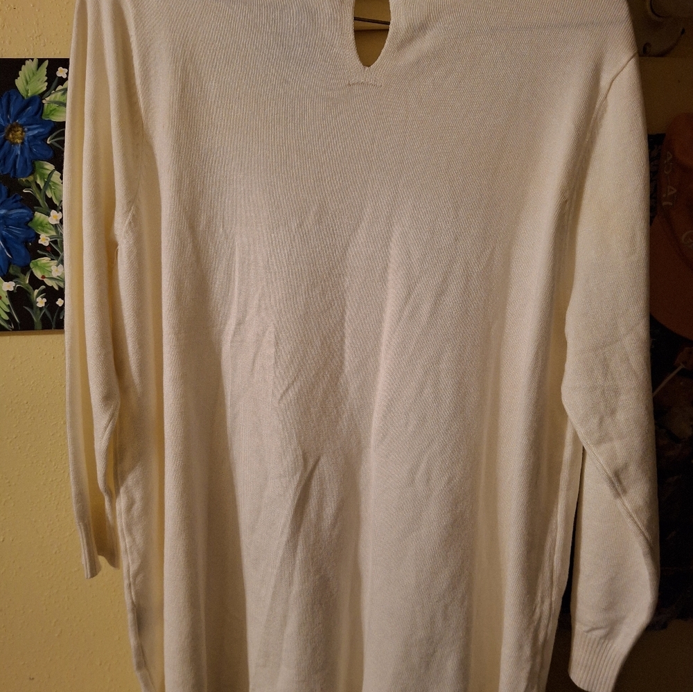 Joseph A Cream Sweatshirt